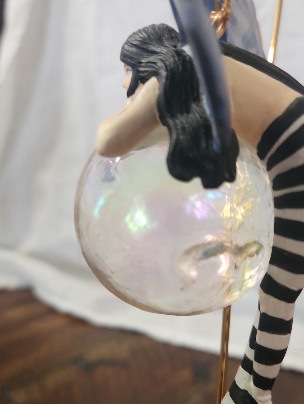 Amy Brown Bubble Rider 1 - Picture 6 of 6
